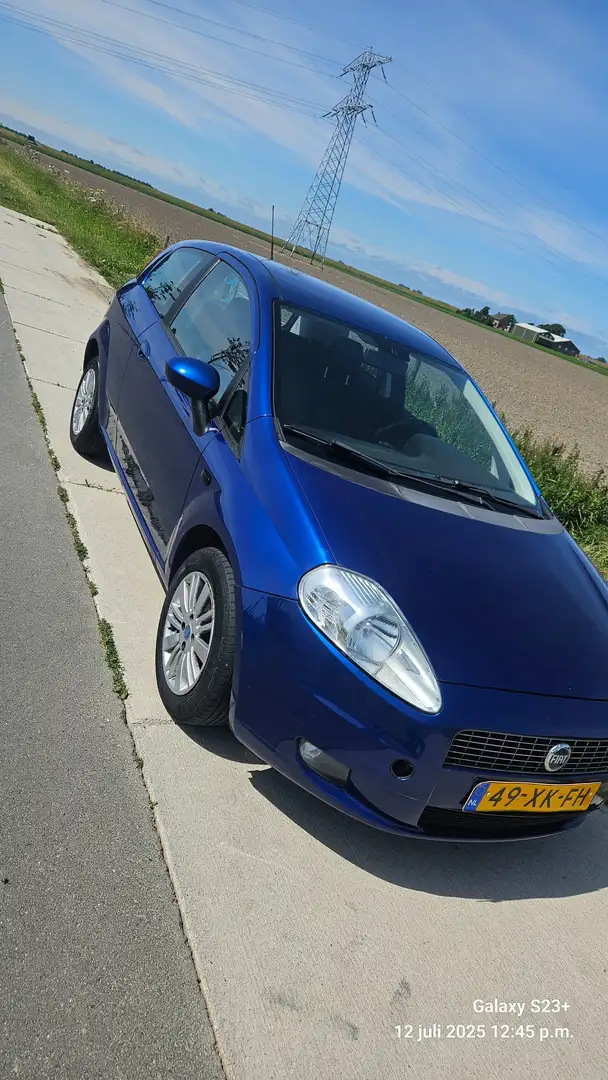 Fiat Punto Punto 1.4 Dynamic Azul - 2