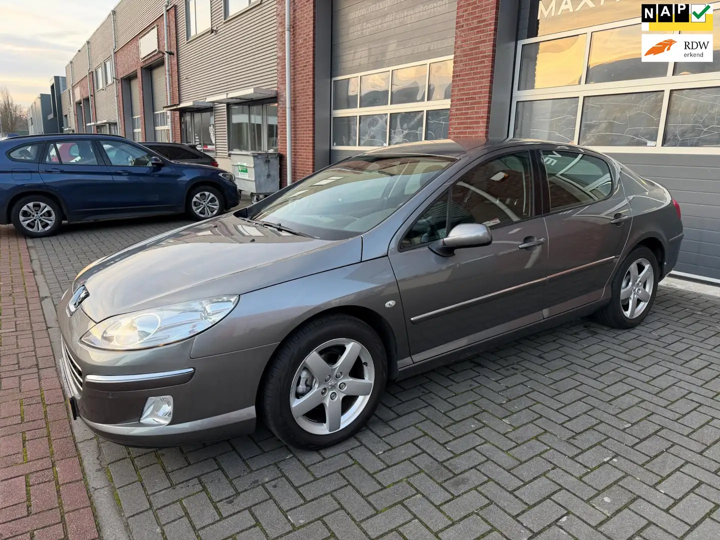 Peugeot 407 2.0 ST Pack Business Navi PDC Cruise Trekhaak Grijs - 1