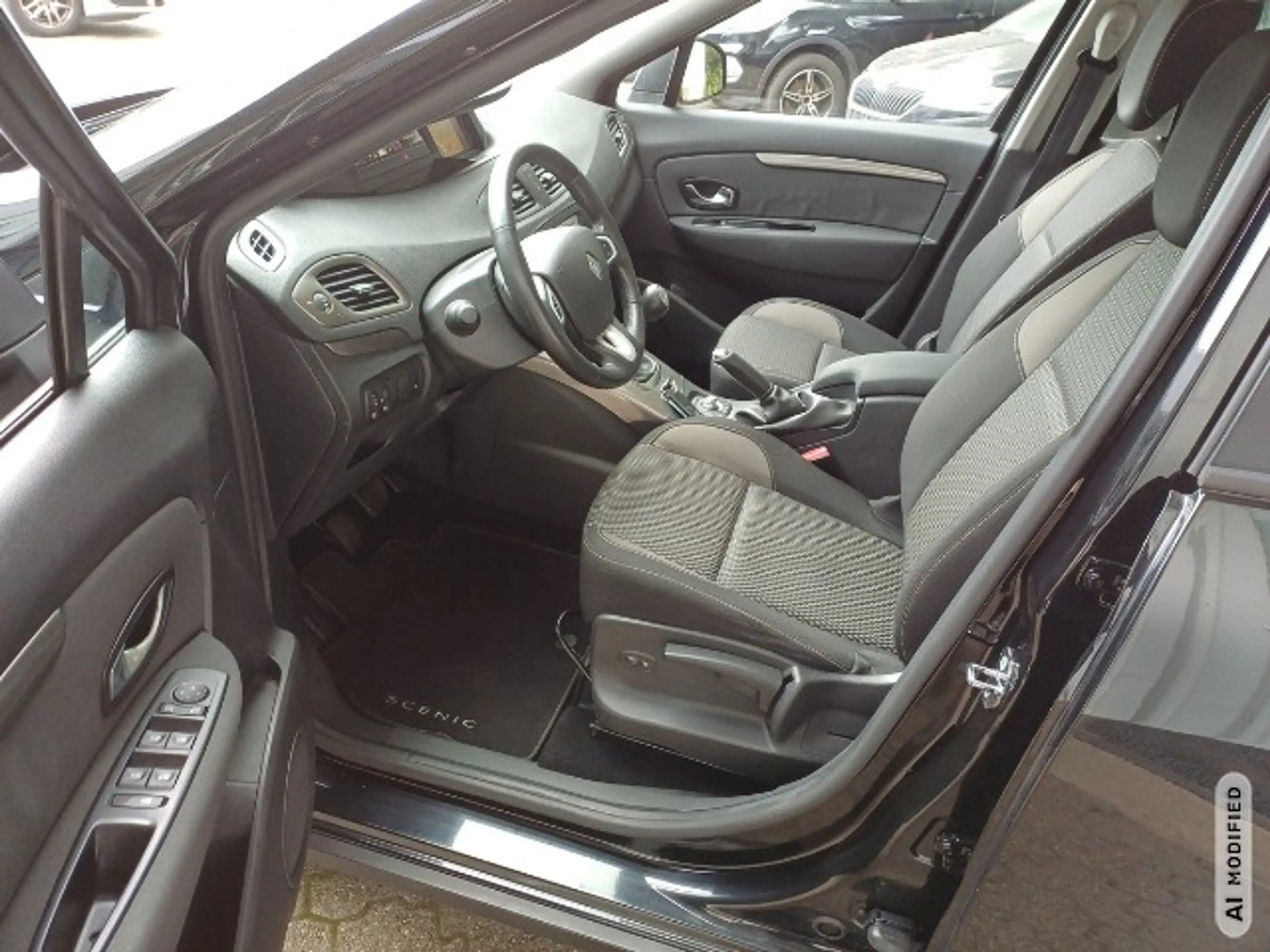 Renault Scenic 1.2 TCe 115 Xmod Paris ENERGY*NAVI*SITZHEIZUNG* — photo 12