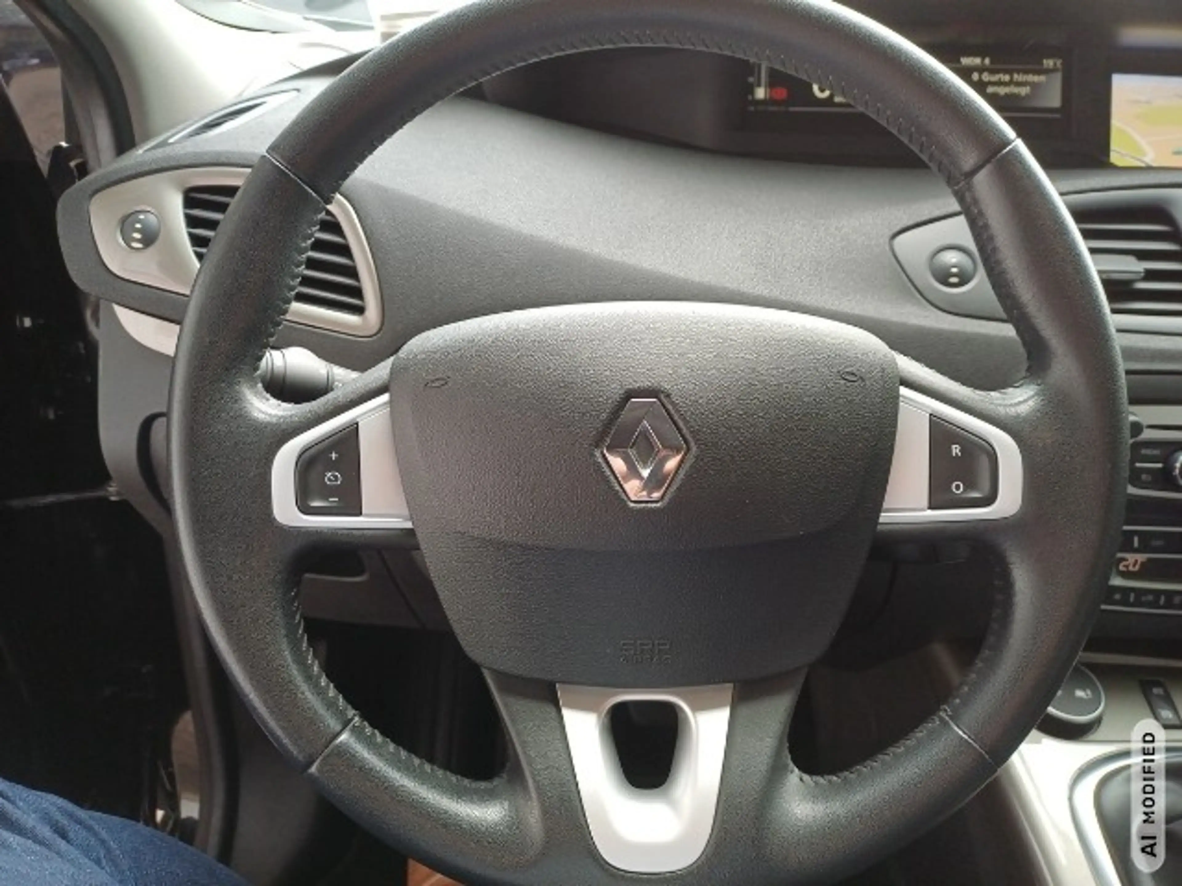 Renault Scenic 1.2 TCe 115 Xmod Paris ENERGY*NAVI*SITZHEIZUNG* — photo 10