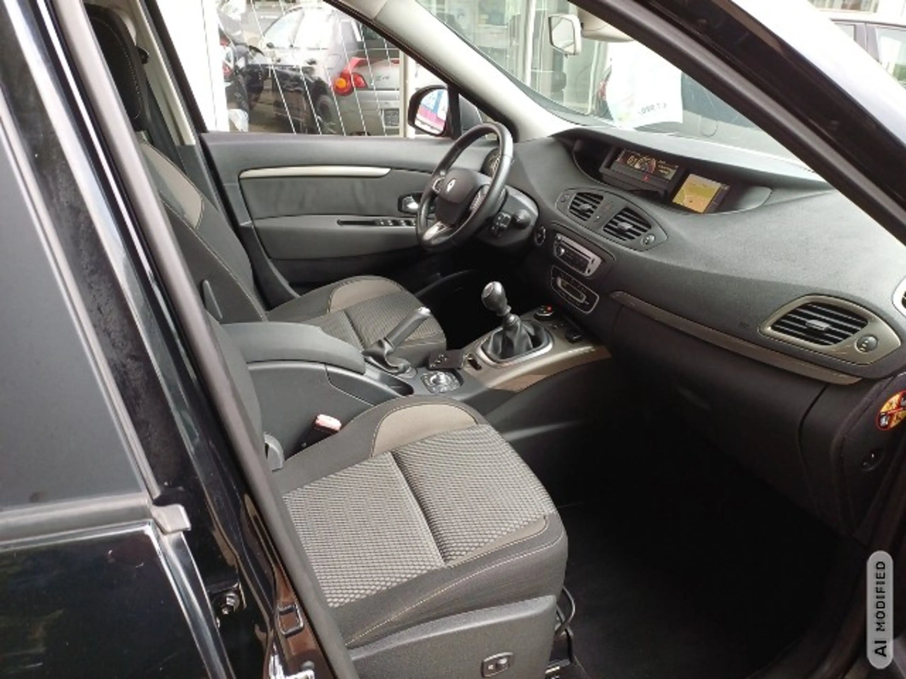 Renault Scenic 1.2 TCe 115 Xmod Paris ENERGY*NAVI*SITZHEIZUNG* — photo 5