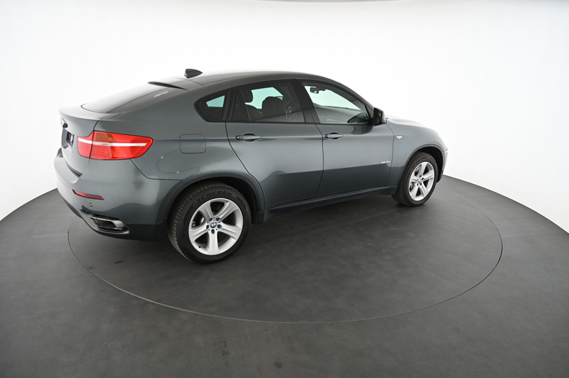 BMW X6 xDrive50i Österreich-Paket Aut. Pickerl NEU — photo 4