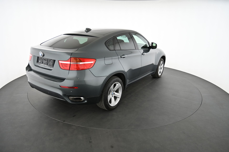 BMW X6 xDrive50i Österreich-Paket Aut. Pickerl NEU — photo 2