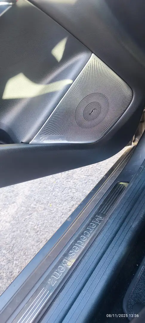 Mercedes-Benz 180 - 1