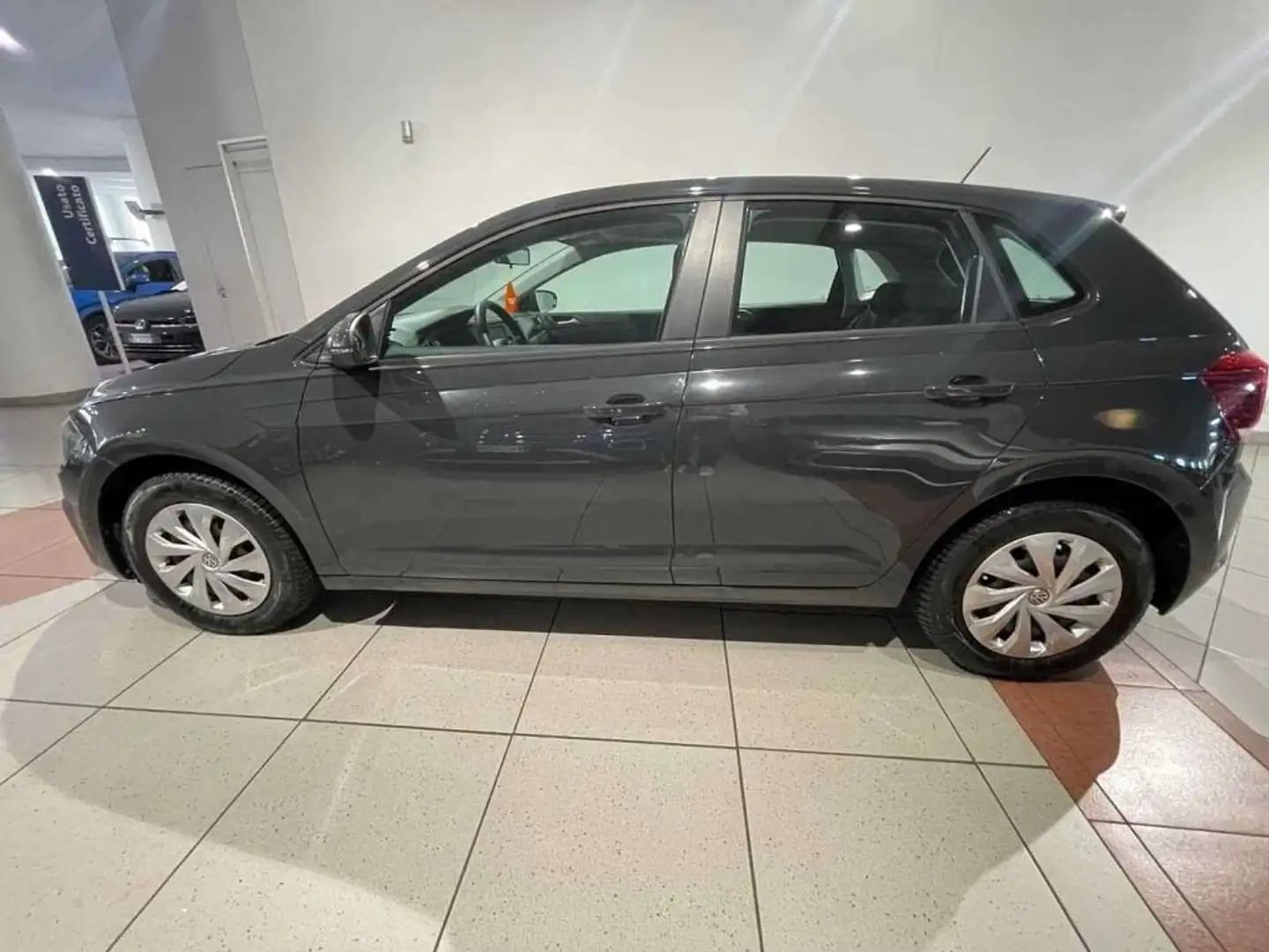 Volkswagen Polo 6ª serie 1.6 TDI 5p. Trendline BlueMotion Techno Grigio - 2