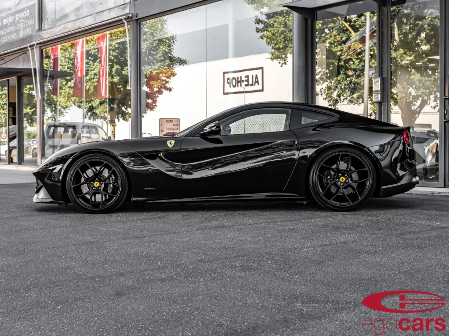 Ferrari F12 F12berlinetta Negru - 2