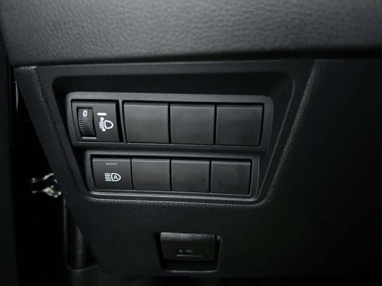 Mazda 2 Mazda2 Hybrid 1.5 VVT e-CVT Full Hybrid Elec. Exclusive-Line, миниатюра 21