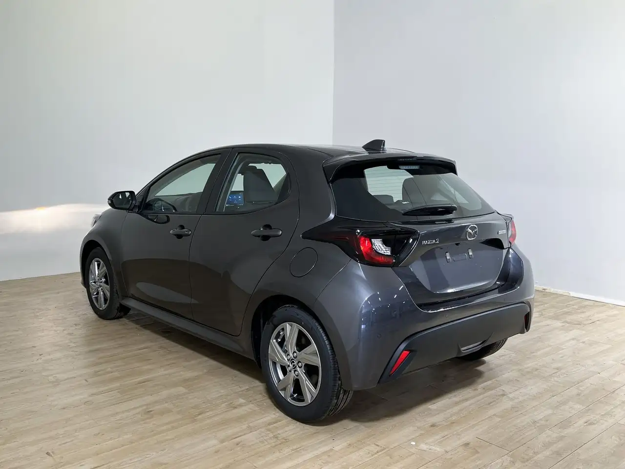 Mazda 2 Mazda2 Hybrid 1.5 VVT e-CVT Full Hybrid Elec. Exclusive-Line, миниатюра 4