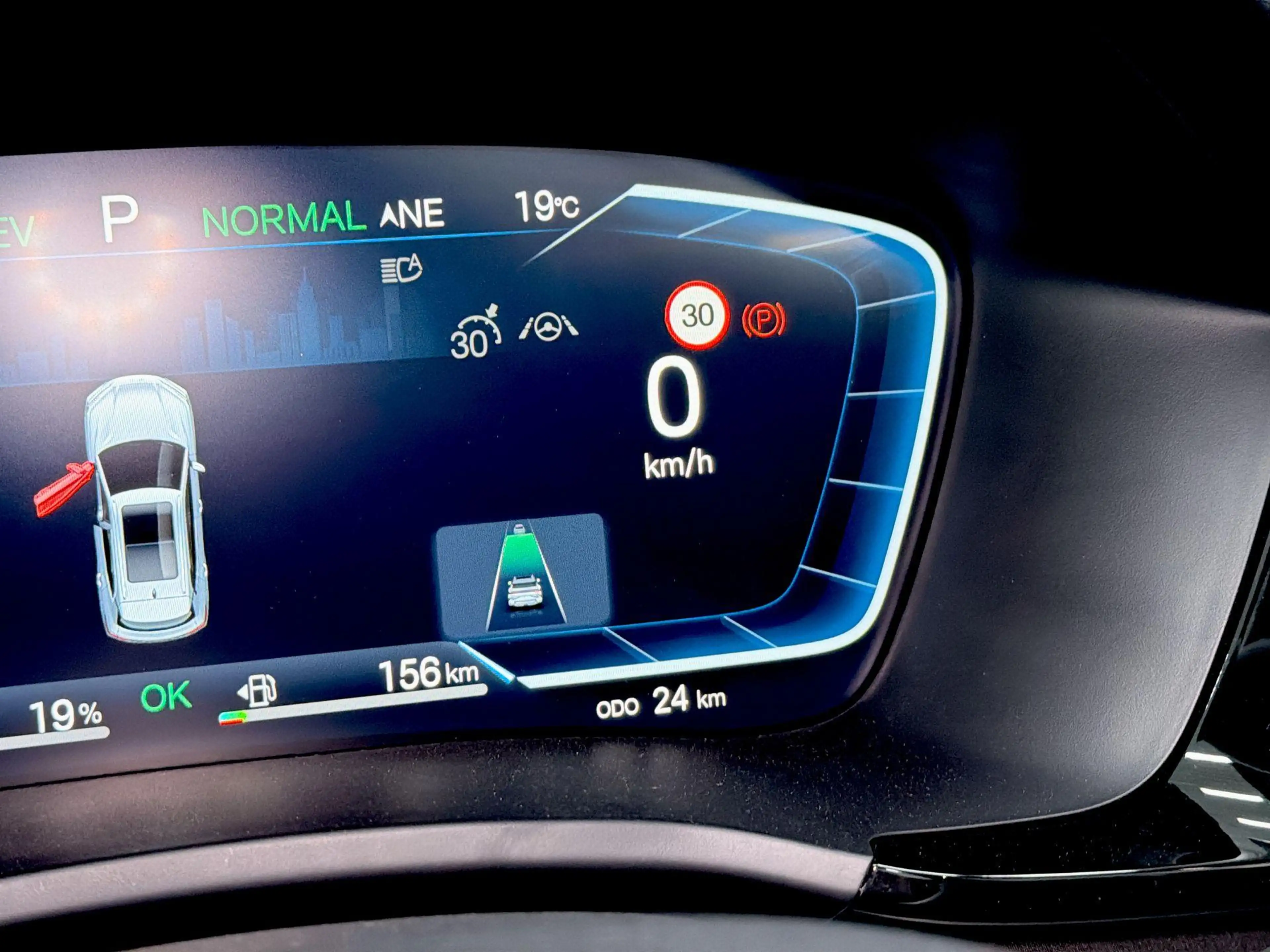 BYD Seal U PHEV DM-I Boost – Praktisch en representatief in h — photo 4