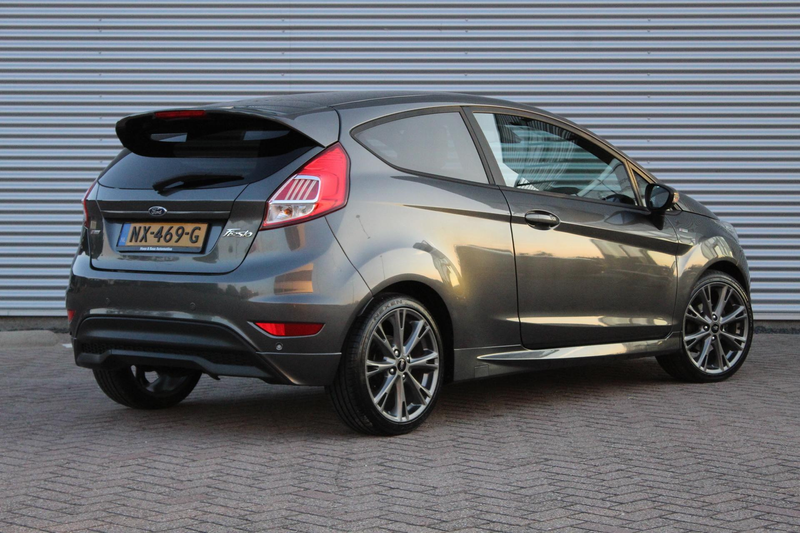 Ford Fiesta 1.0 EcoBoost ST Line/17 inch/Climat — photo 8