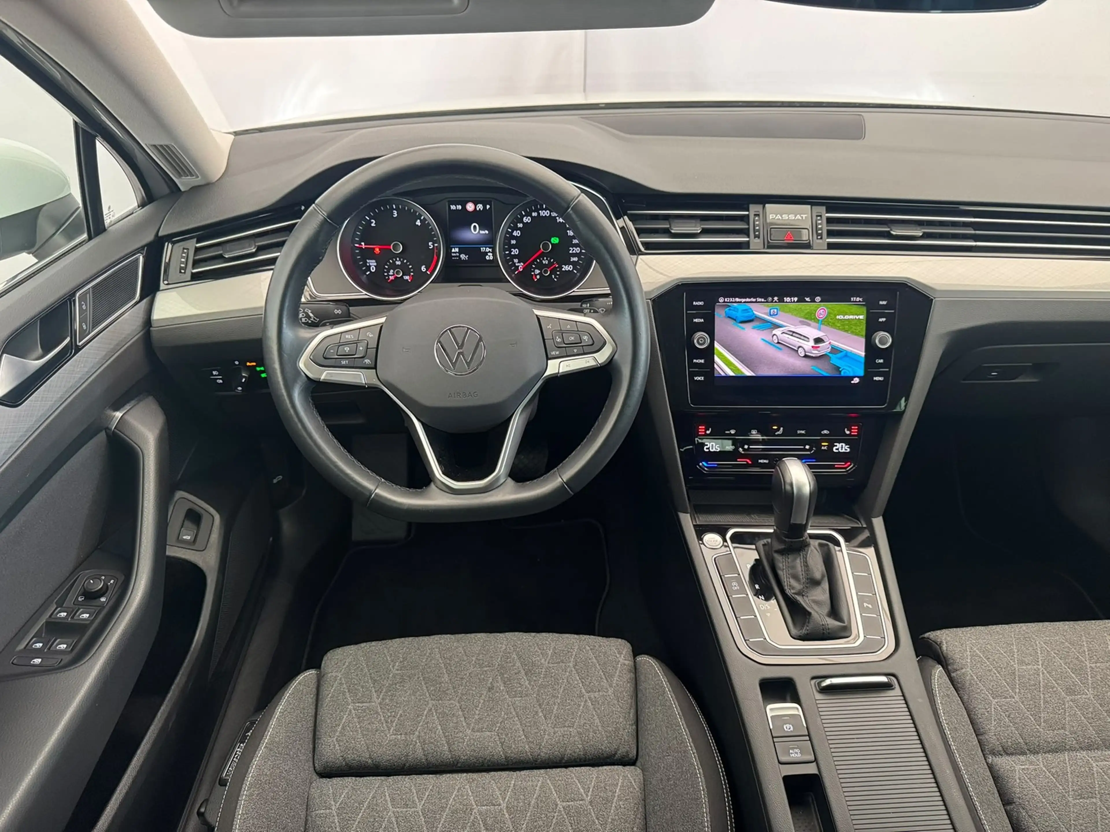 Volkswagen Passat Variant Business 2.0TDI DSG+AHK+KAMERA+NAVI+ACC+KLIMA — photo 11