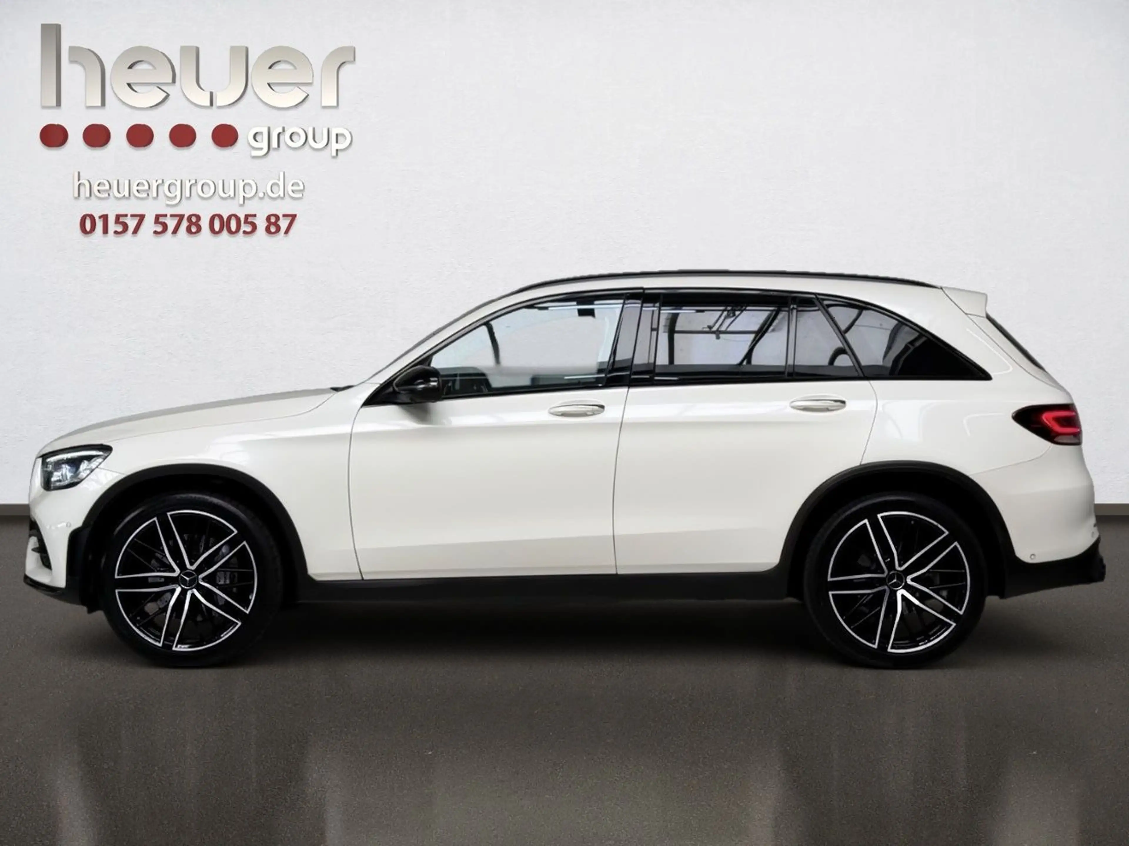 Mercedes-Benz GLC 43 AMG 4Matic/AHK/PANO/BURMESTER/360°/HUD — photo 3