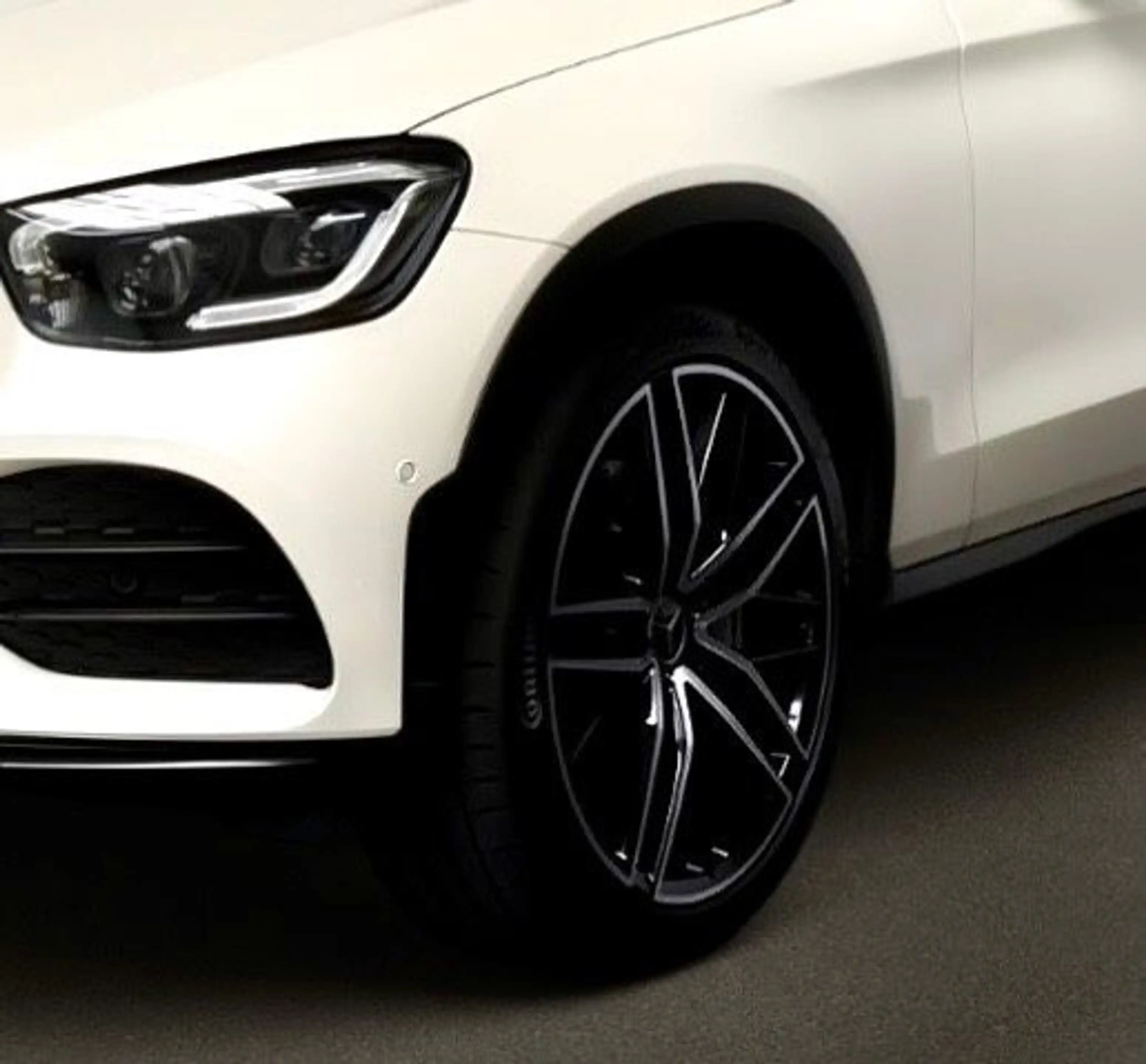 Mercedes-Benz GLC 43 AMG 4Matic/AHK/PANO/BURMESTER/360°/HUD — photo 2