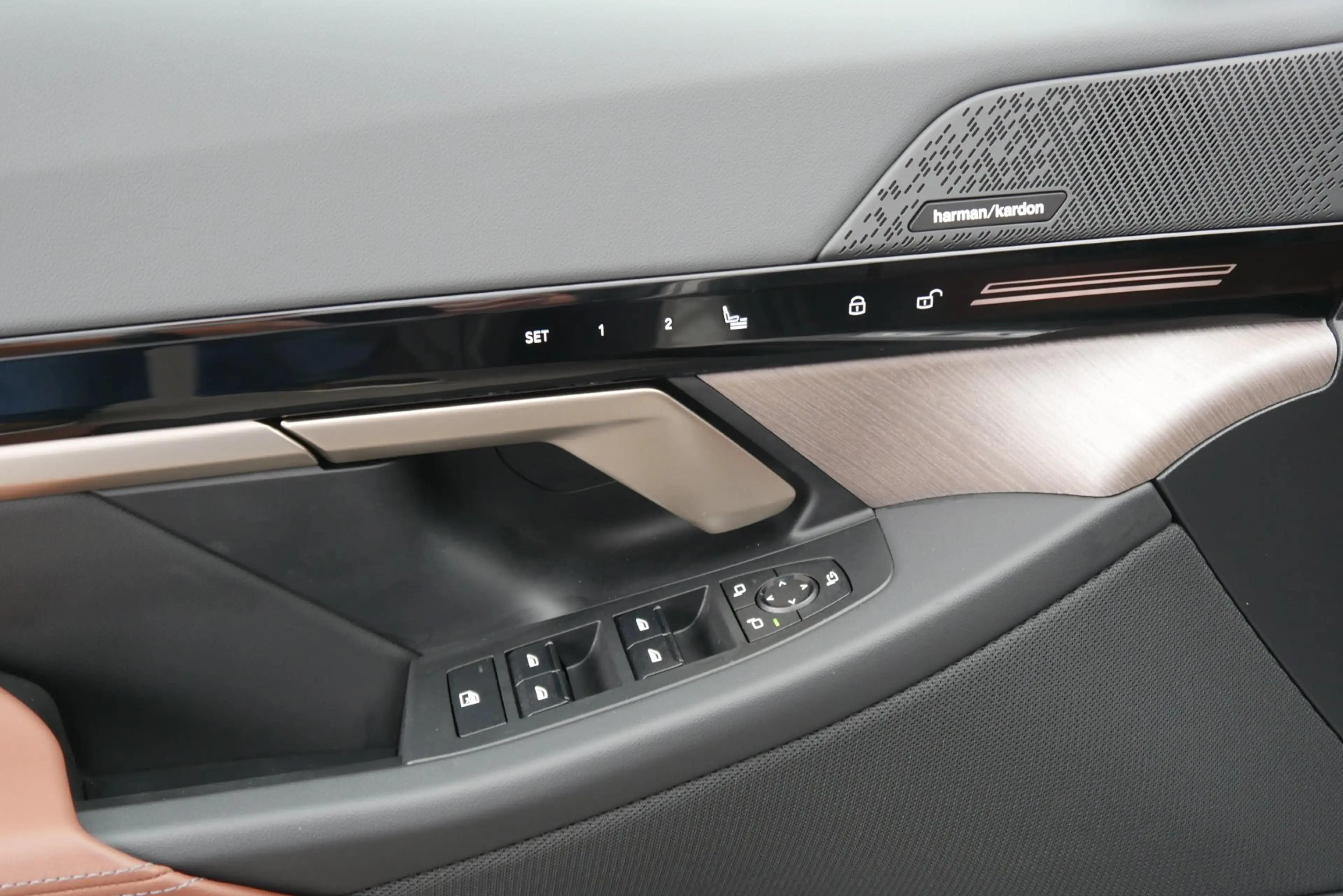 BMW 540 d xDrive *M-Paket Pro/Paket Care/AHK/H&K Sound/Adapt. LED/360°/Sitzlüftung/Comfort Paket* — photo 10