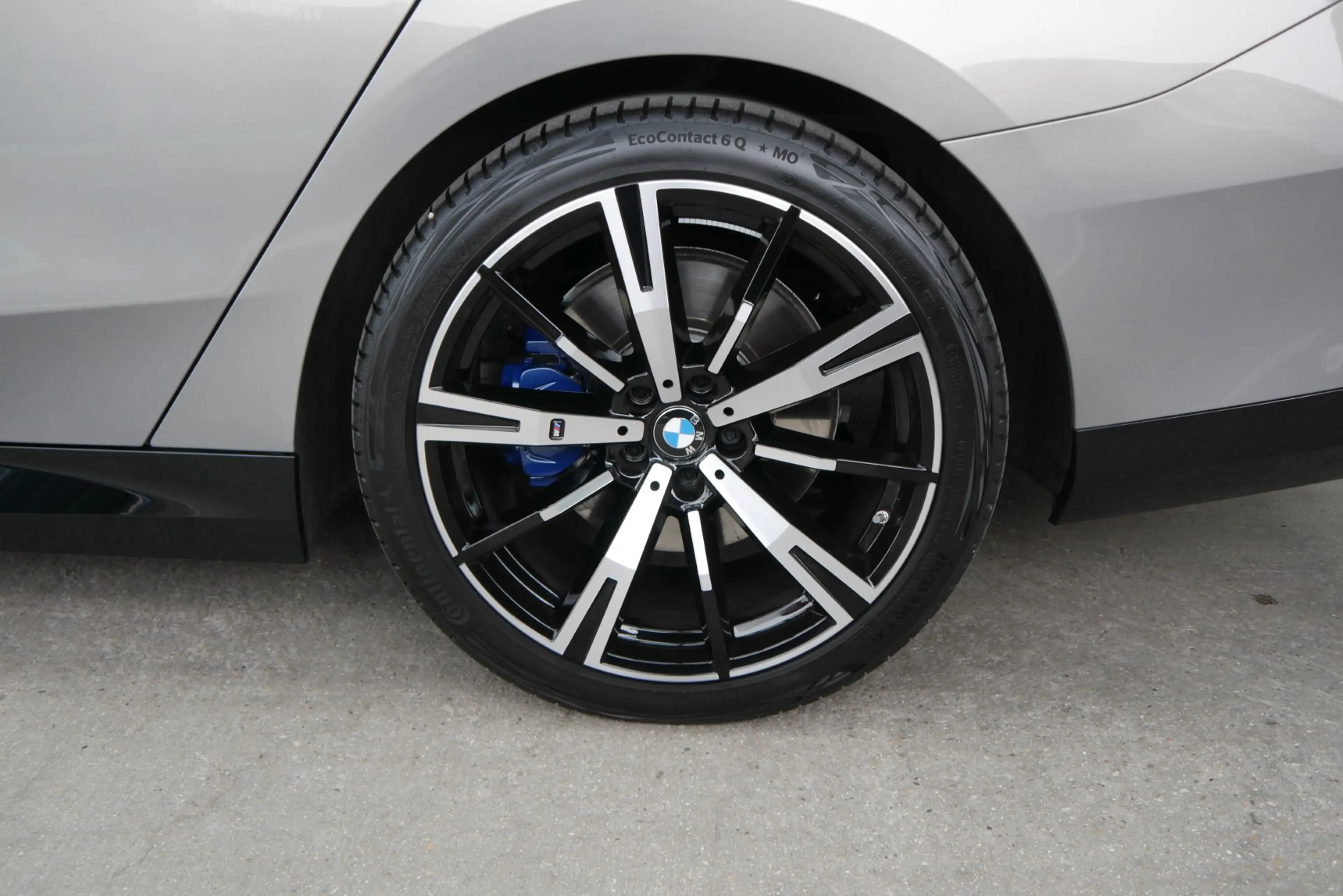 BMW 540 d xDrive *M-Paket Pro/Paket Care/AHK/H&K Sound/Adapt. LED/360°/Sitzlüftung/Comfort Paket* — photo 4