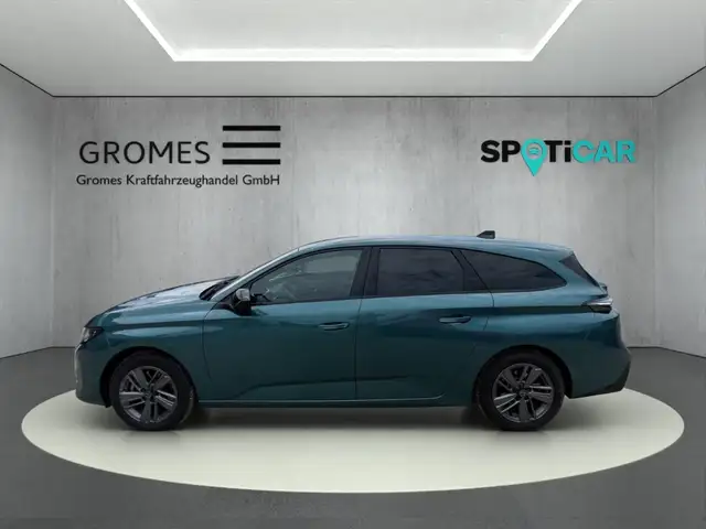 Peugeot 308 view 6