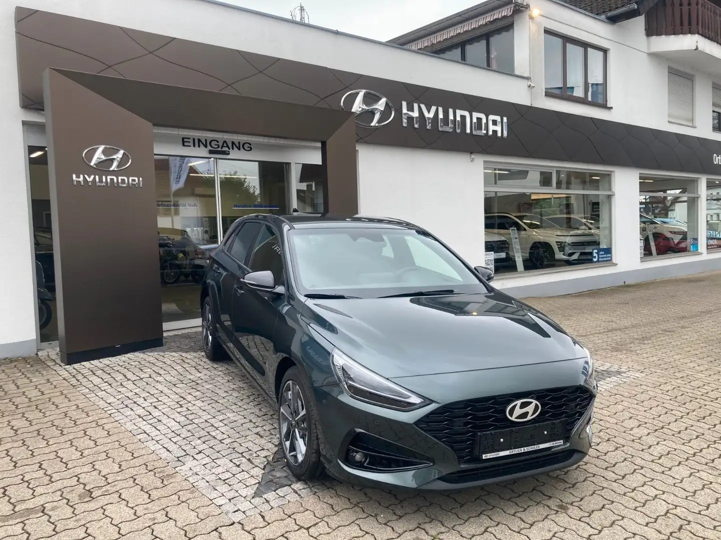 Hyundai i30 1.0 T-GDI 100PS 6-MT Advantage Grün - 1