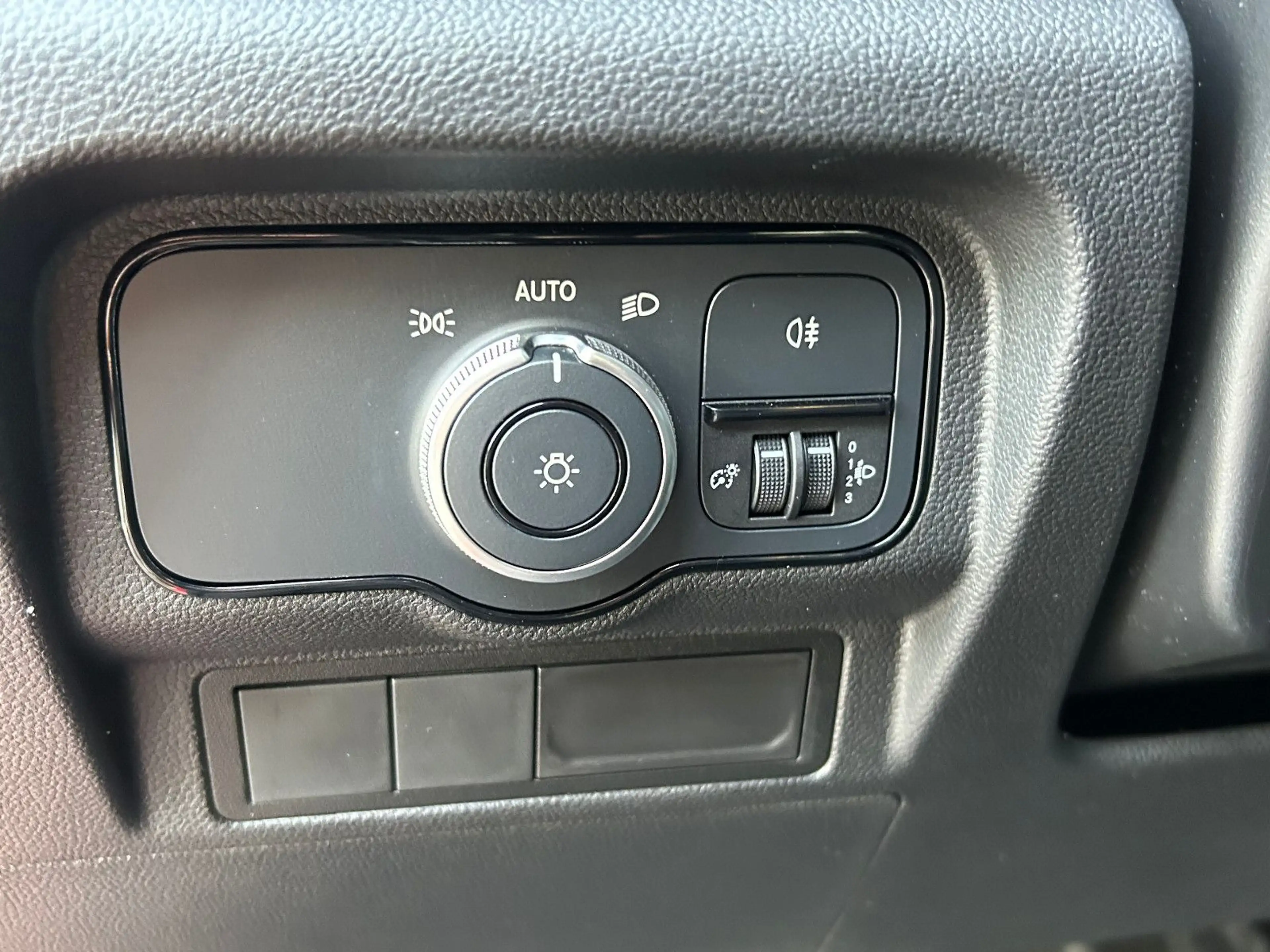 Mercedes-Benz Citan Kasten 110 CDI Worker Plus *MBUX*Kamera* — photo 8