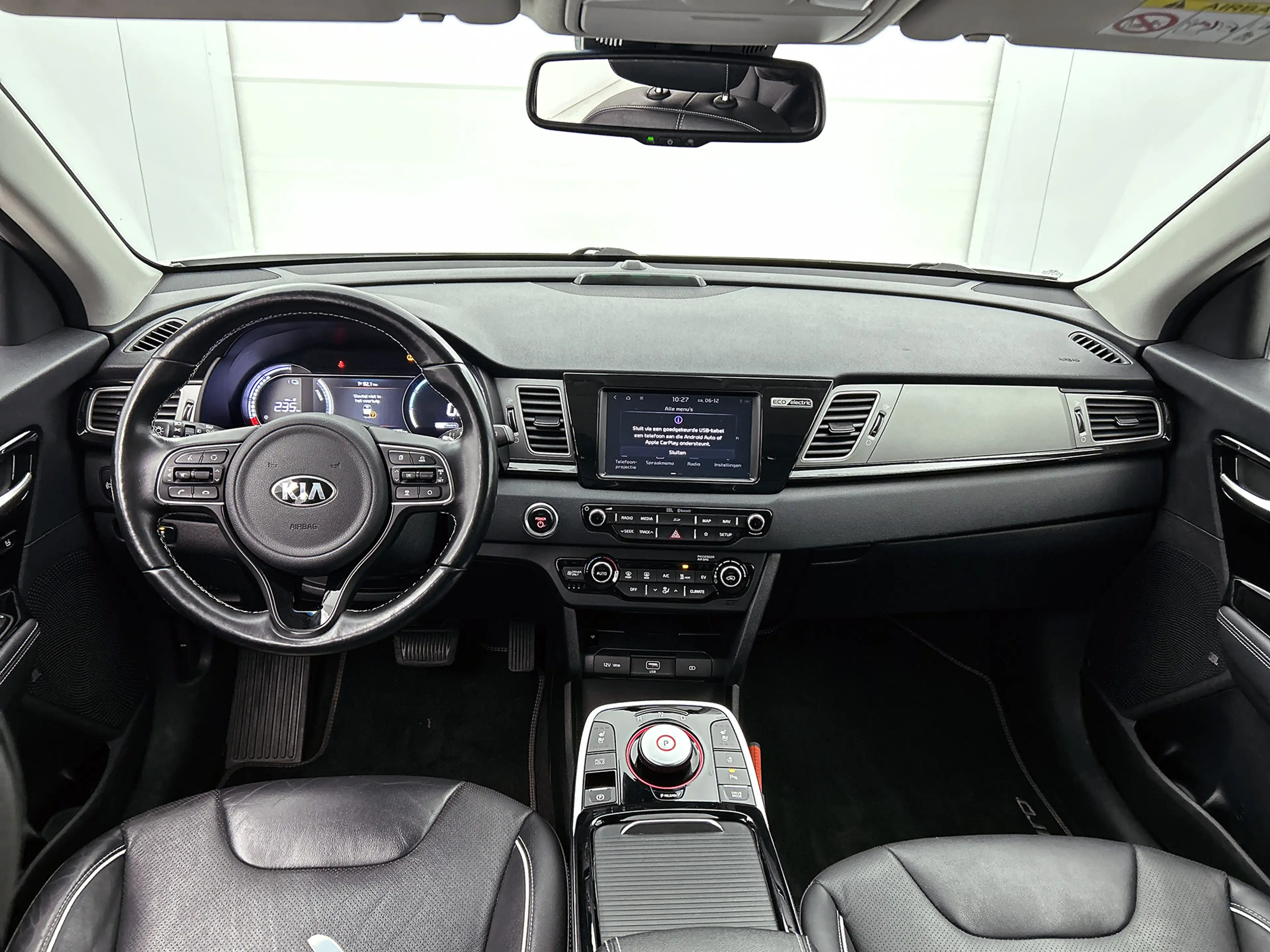 Kia e-Niro ExecutiveLine 64 kWh | JBL | Stoelkoeling | 1e eig — photo 4