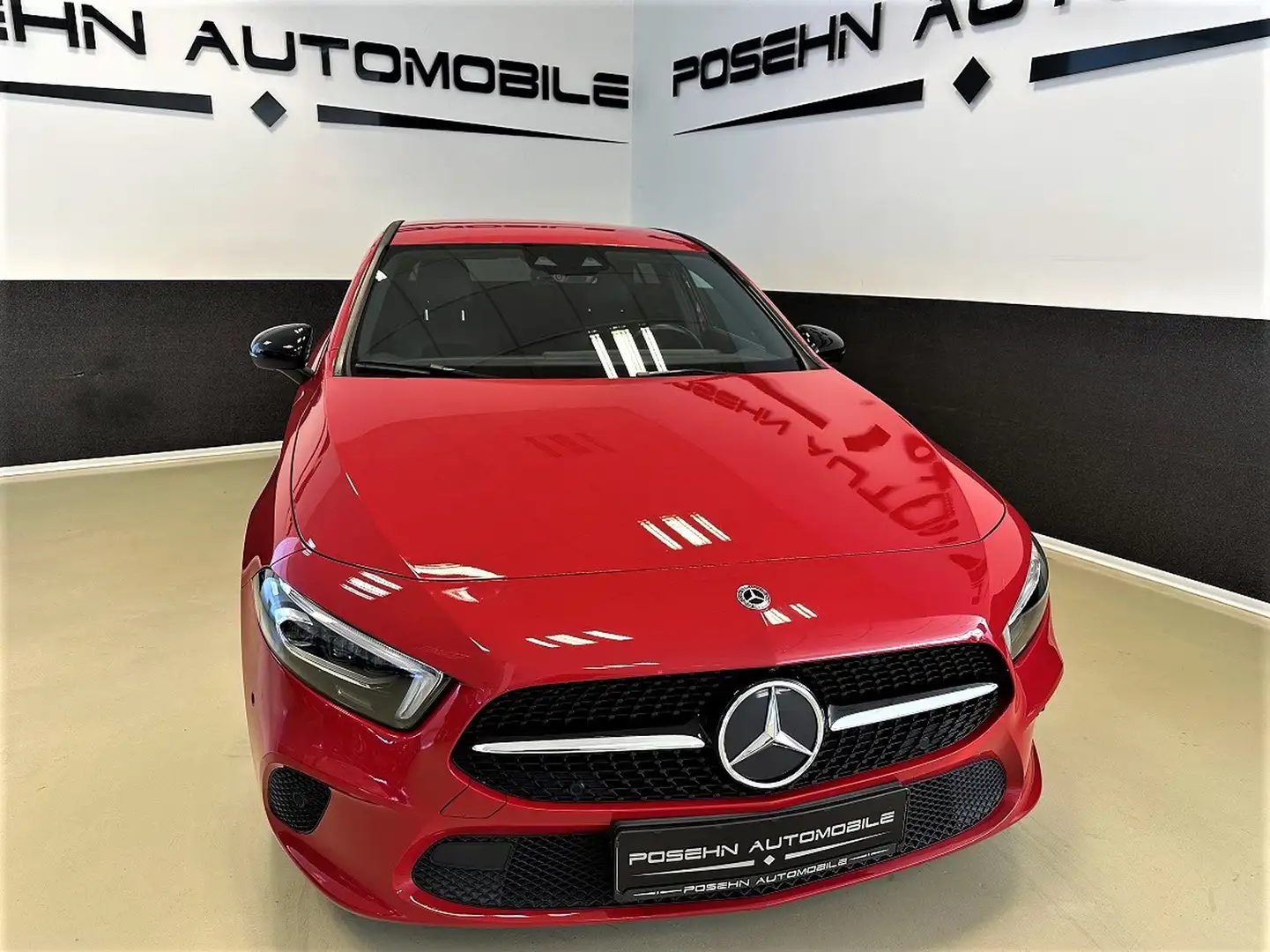 Mercedes-Benz A 180 d Progressive LED Navi Leder 360° Keyless Rosso - 2