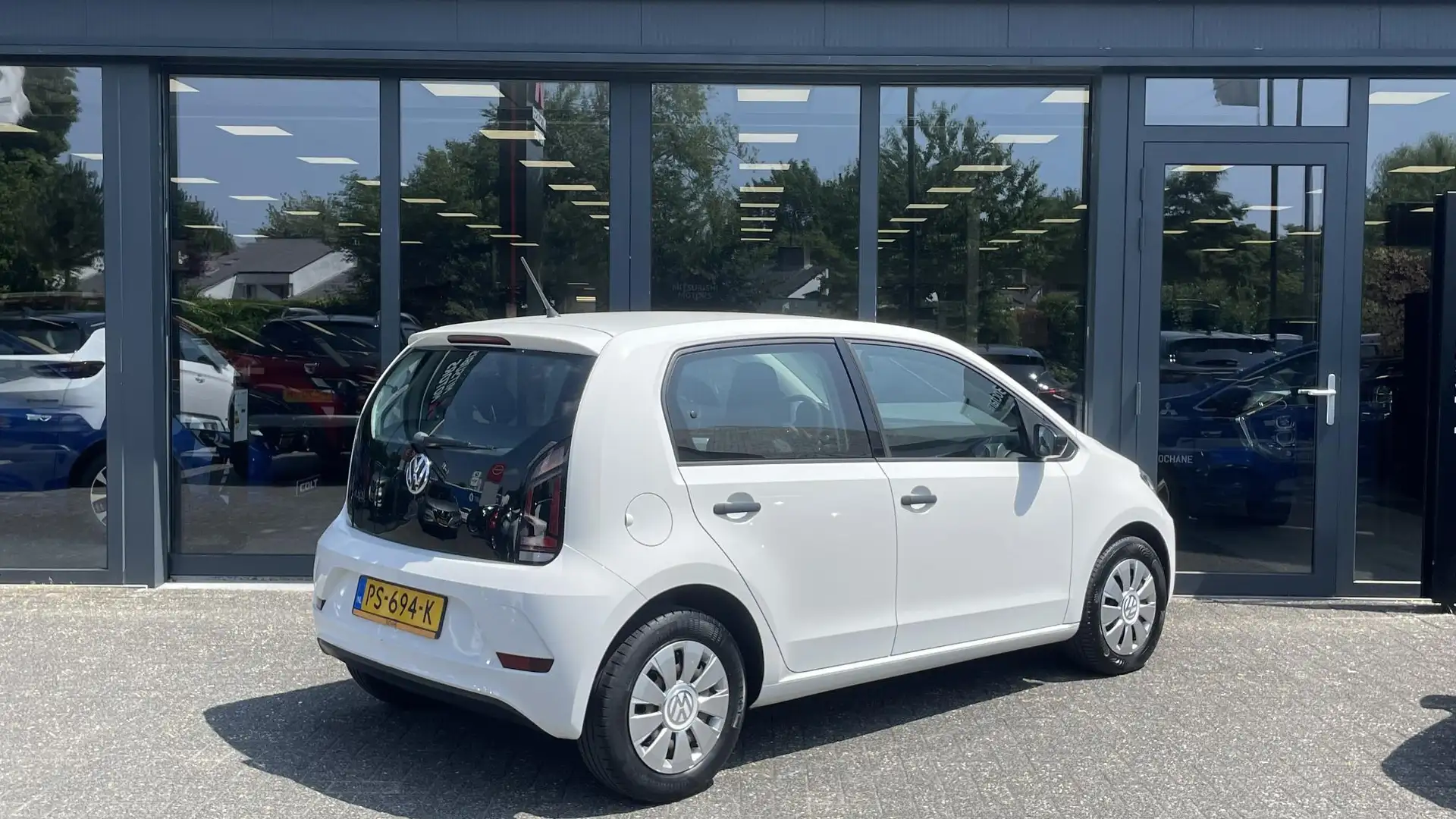 Volkswagen up! 1.0 BMT take up! | Airco Wit - 2