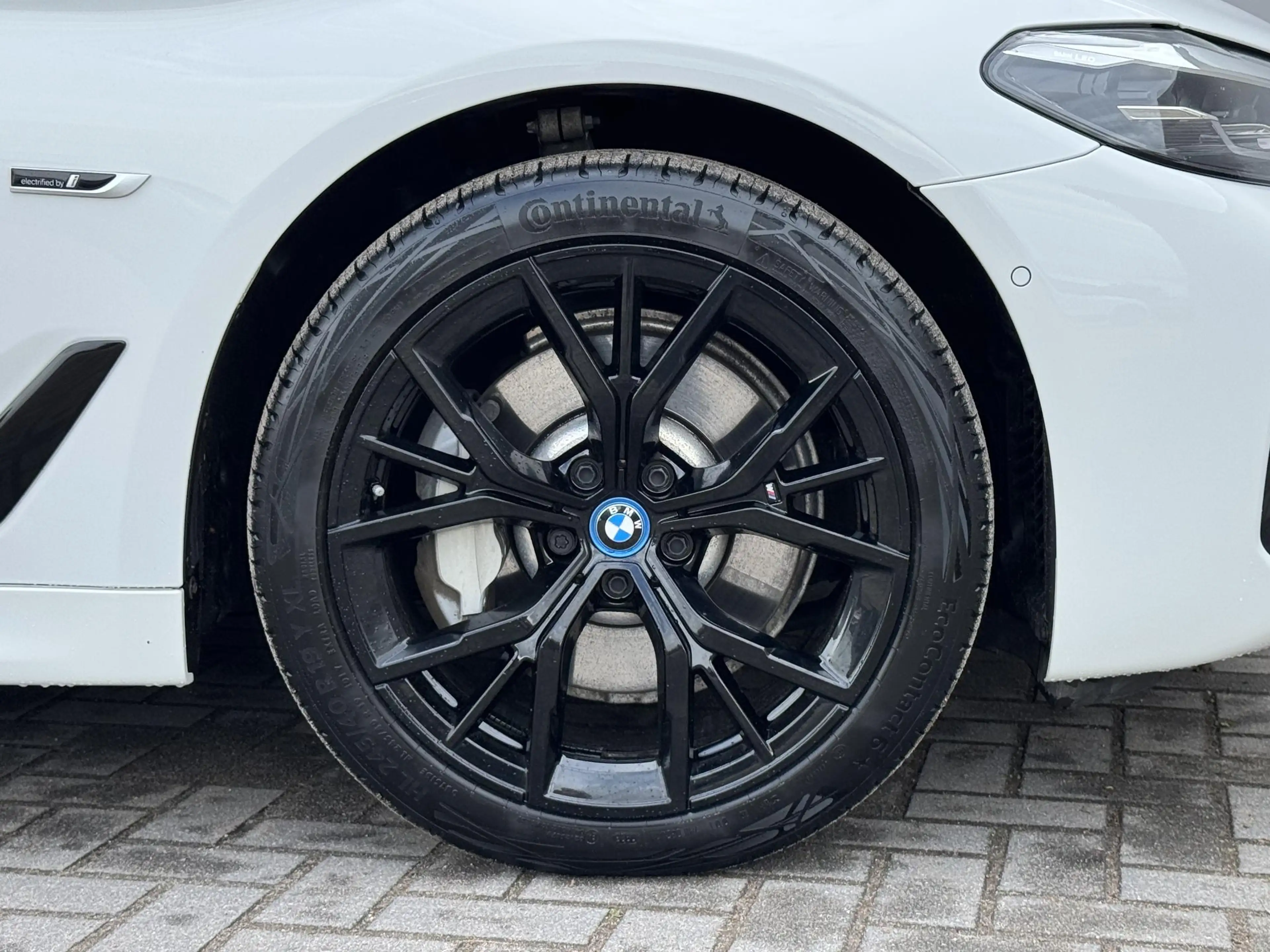 BMW 530 5-serie Touring 530e High Executive INDIVIDUAL / D — photo 16