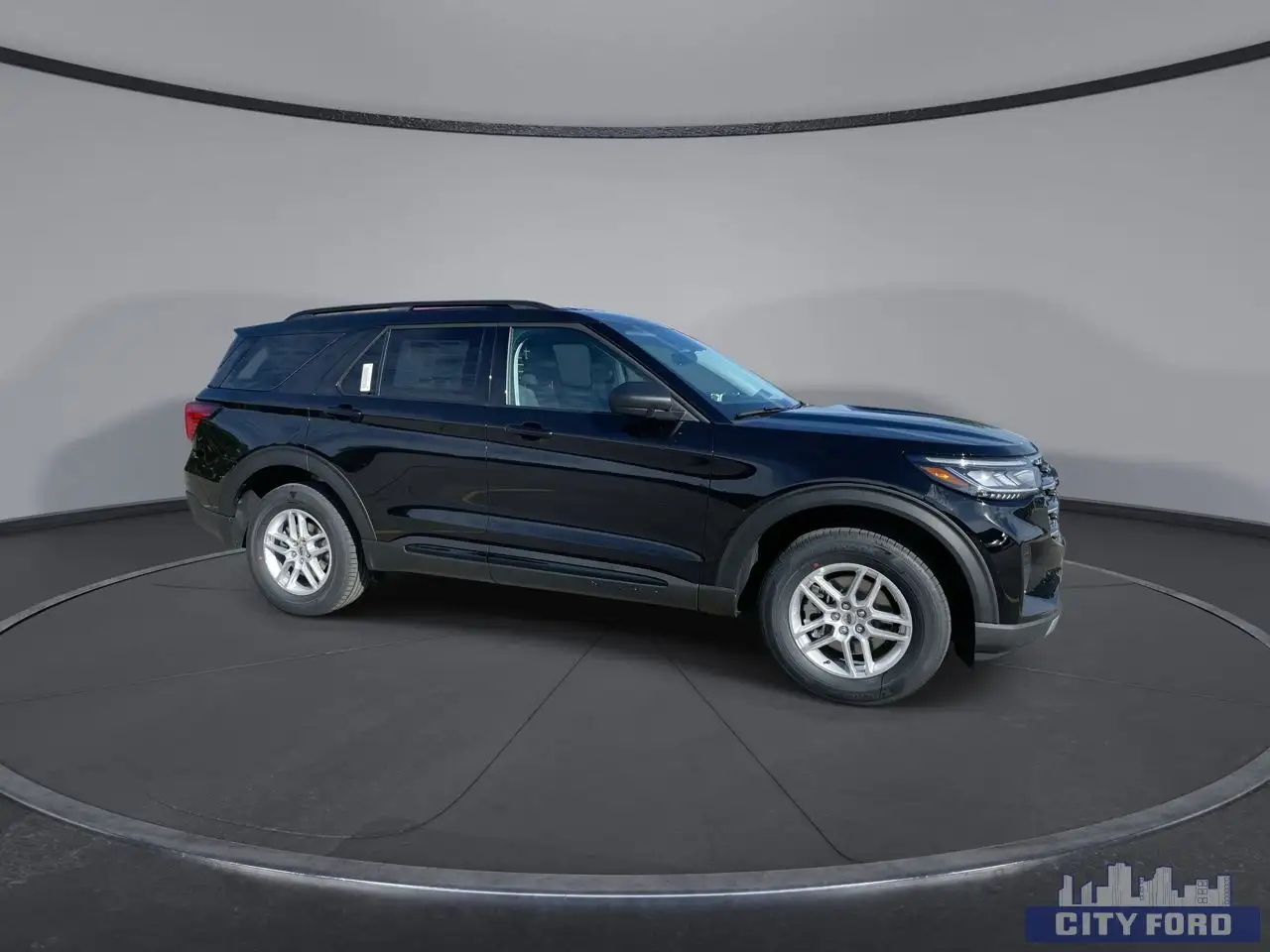 Ford Explorer снимка Ford Explorer