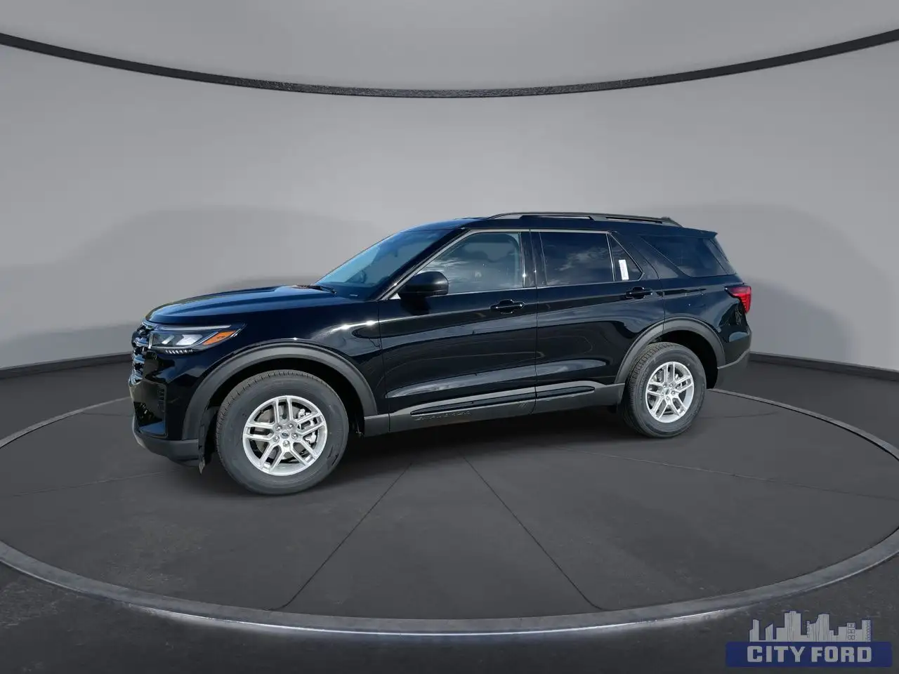 Ford Explorer снимка Ford Explorer