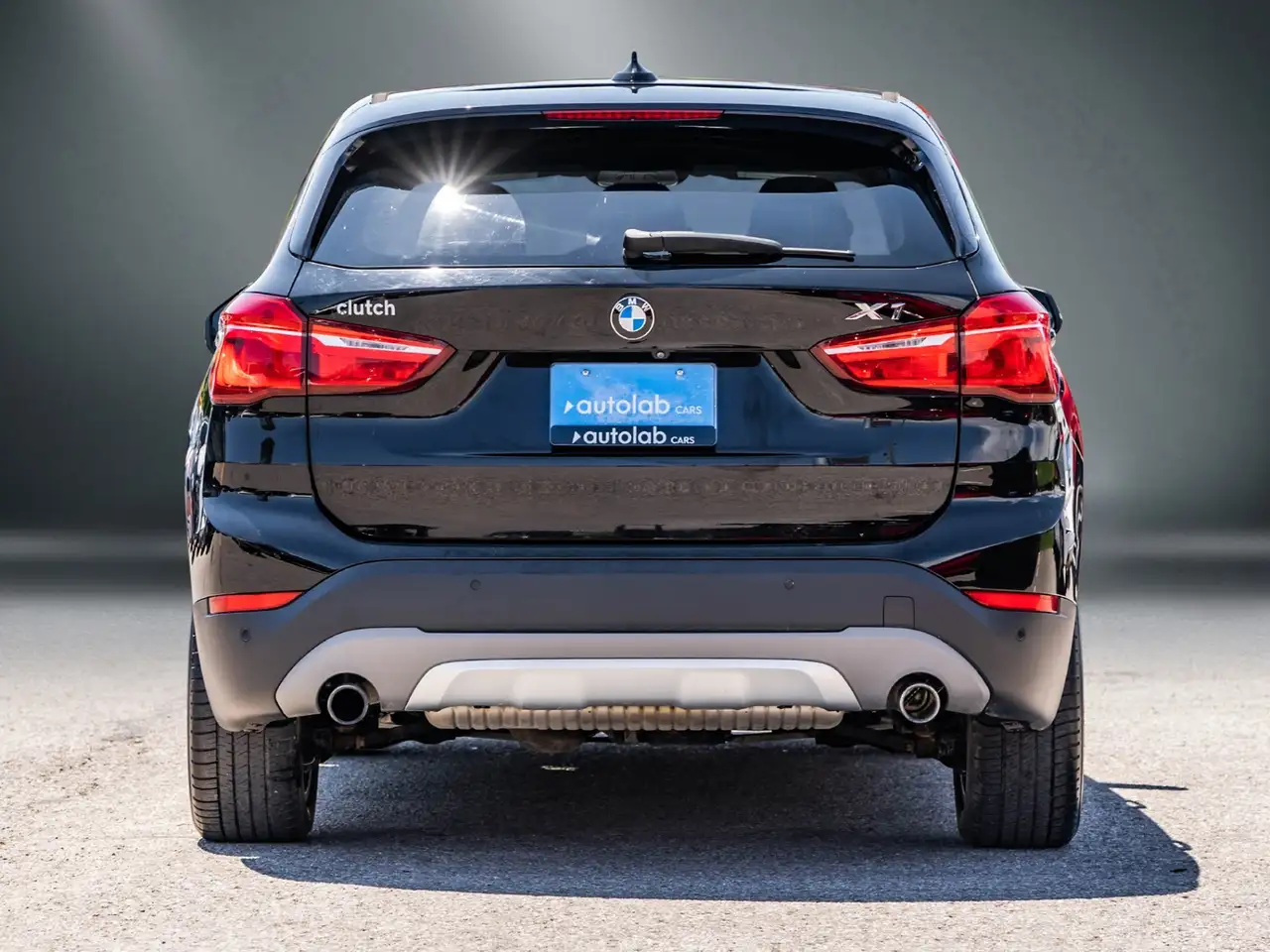 BMW X1 photo BMW X1