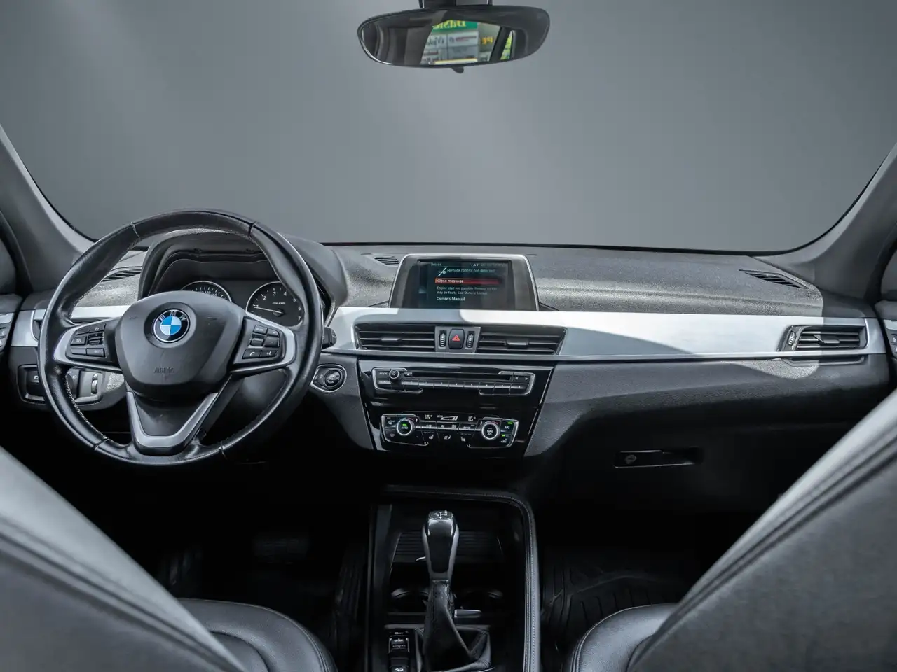 BMW X1 photo BMW X1