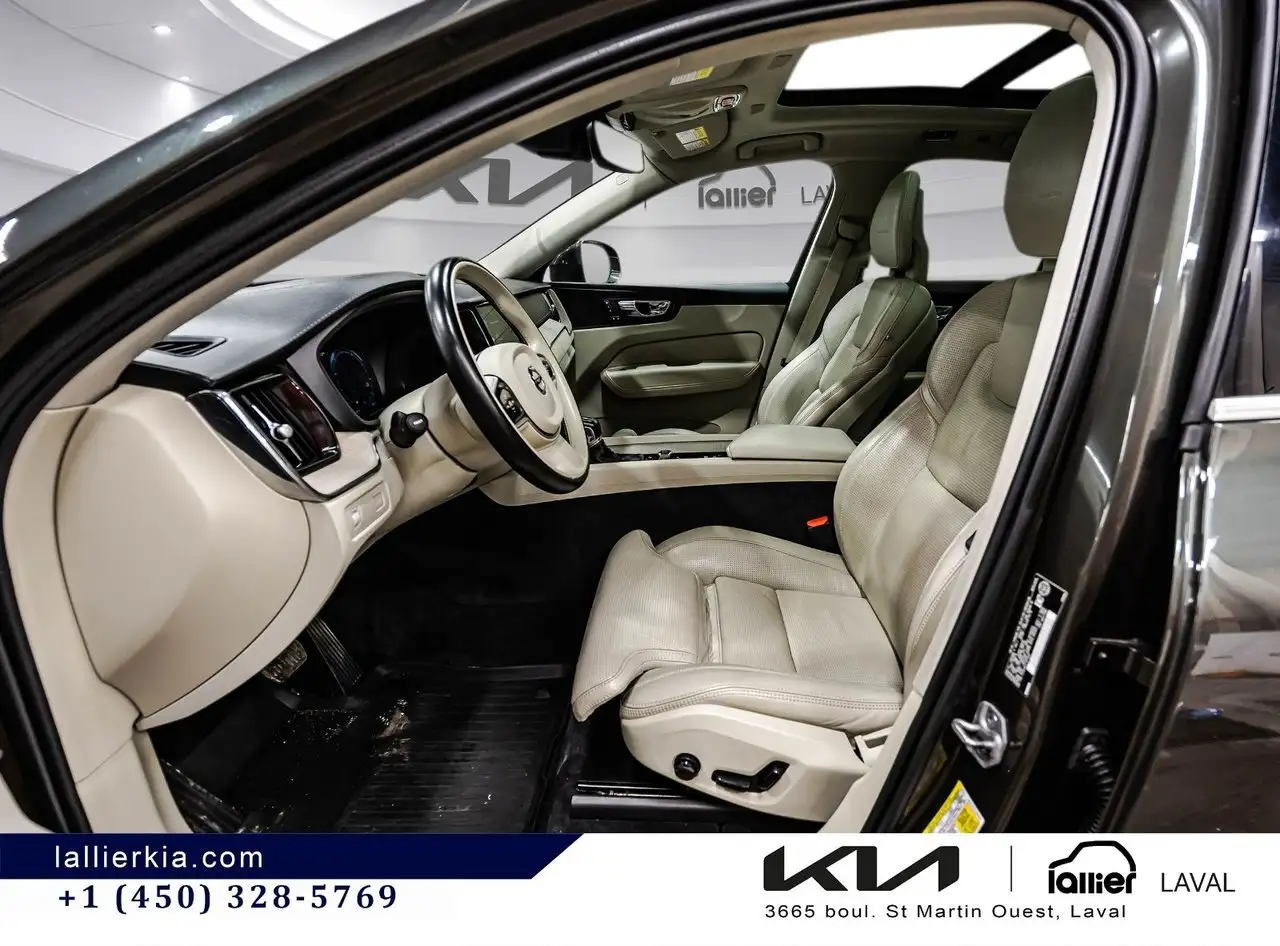 Volvo XC60 снимка Volvo XC60
