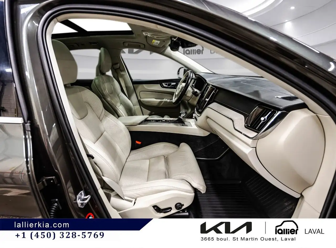 Volvo XC60 снимка Volvo XC60