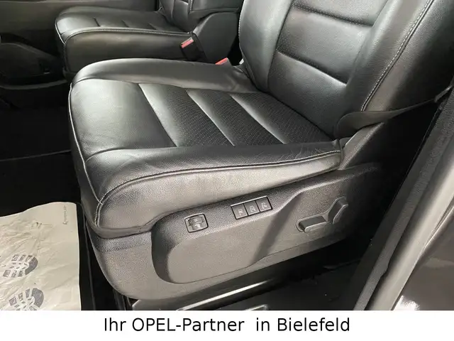 Toyota Proace Verso view 15