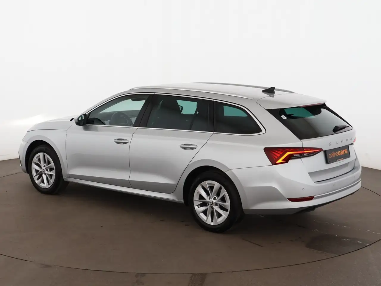 Skoda Octavia Combi 2.0 TDI Style LED STANDHZG HEAD-UP, миниатюра 6