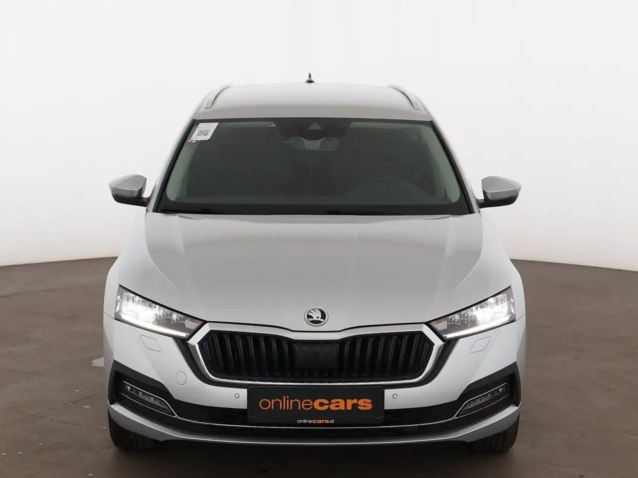 Skoda Octavia Combi 2.0 TDI Style LED STANDHZG HEAD-UP, миниатюра 2