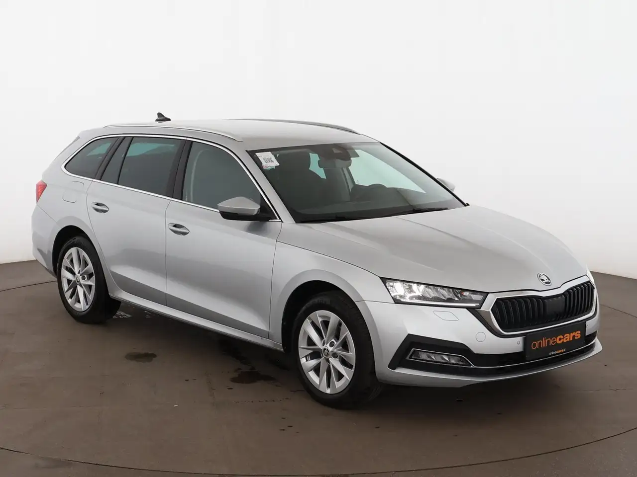 Skoda Octavia Combi 2.0 TDI Style LED STANDHZG HEAD-UP, миниатюра 4