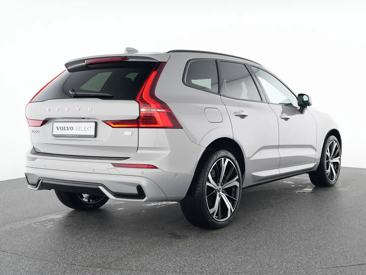 Volvo XC60 T8 Recharge AWD Ultimate Dark 21"+STANDHZG Silber - 2