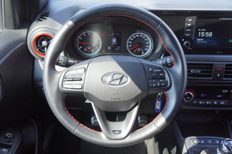 Hyundai i10 1.0 T-GDI N Line Navi Kamera Android Apple — photo 15