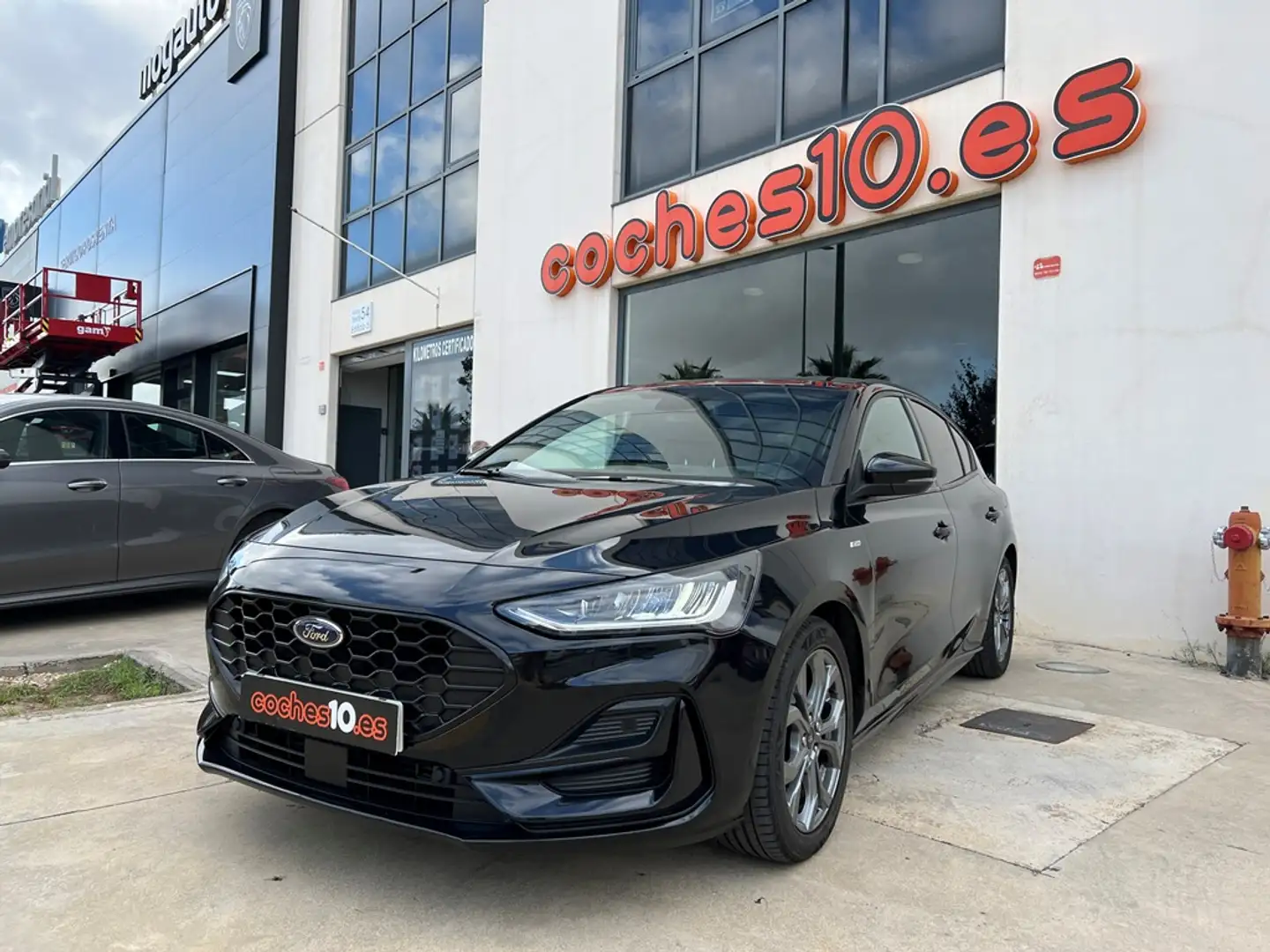 Ford Focus 1.0 Ecoboost MHEV ST-Line 155 Gris - 1