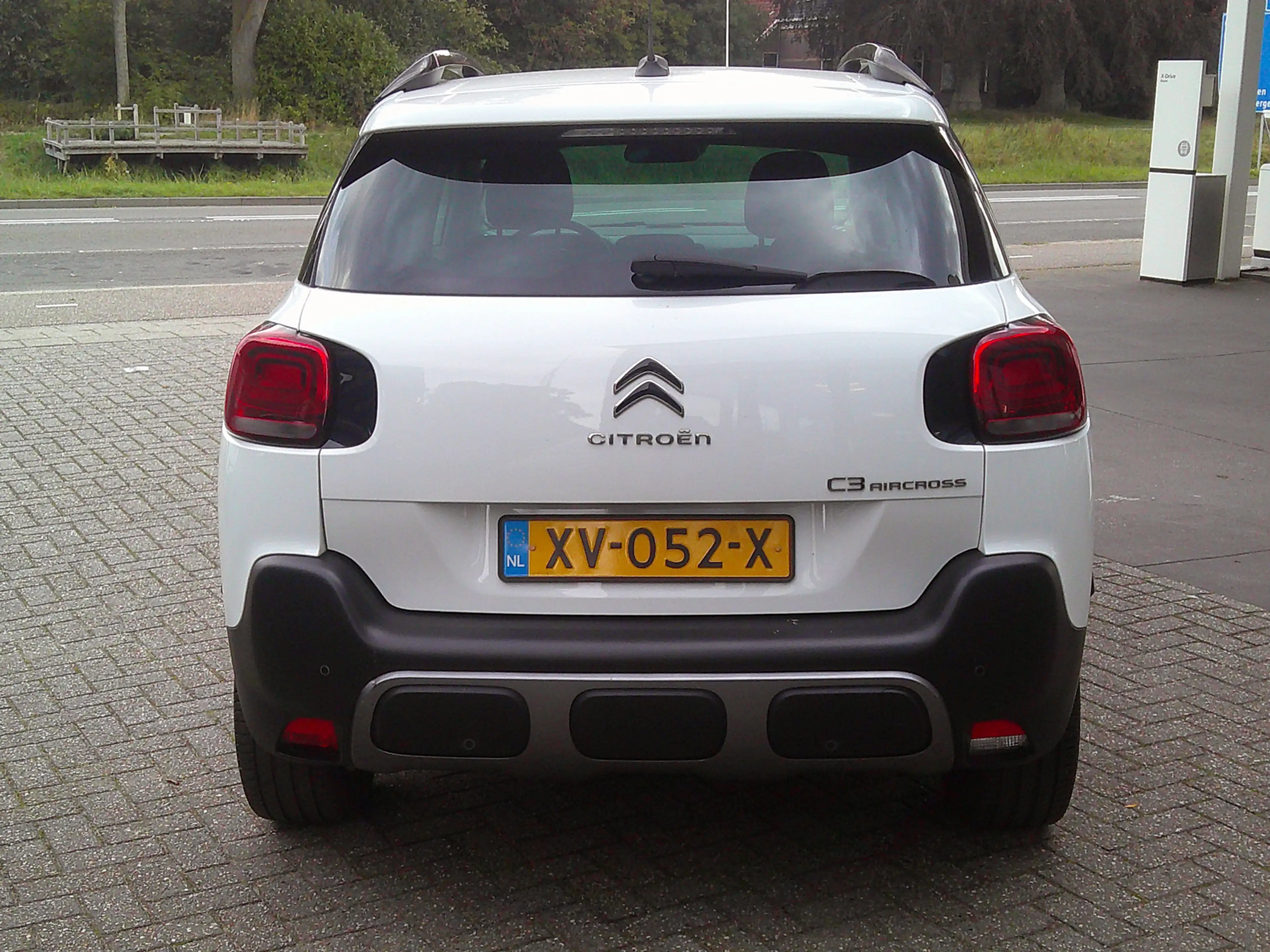Citroen C3 Aircross 1.2 PureTech S&S Shine Staat in De Krim — photo 4