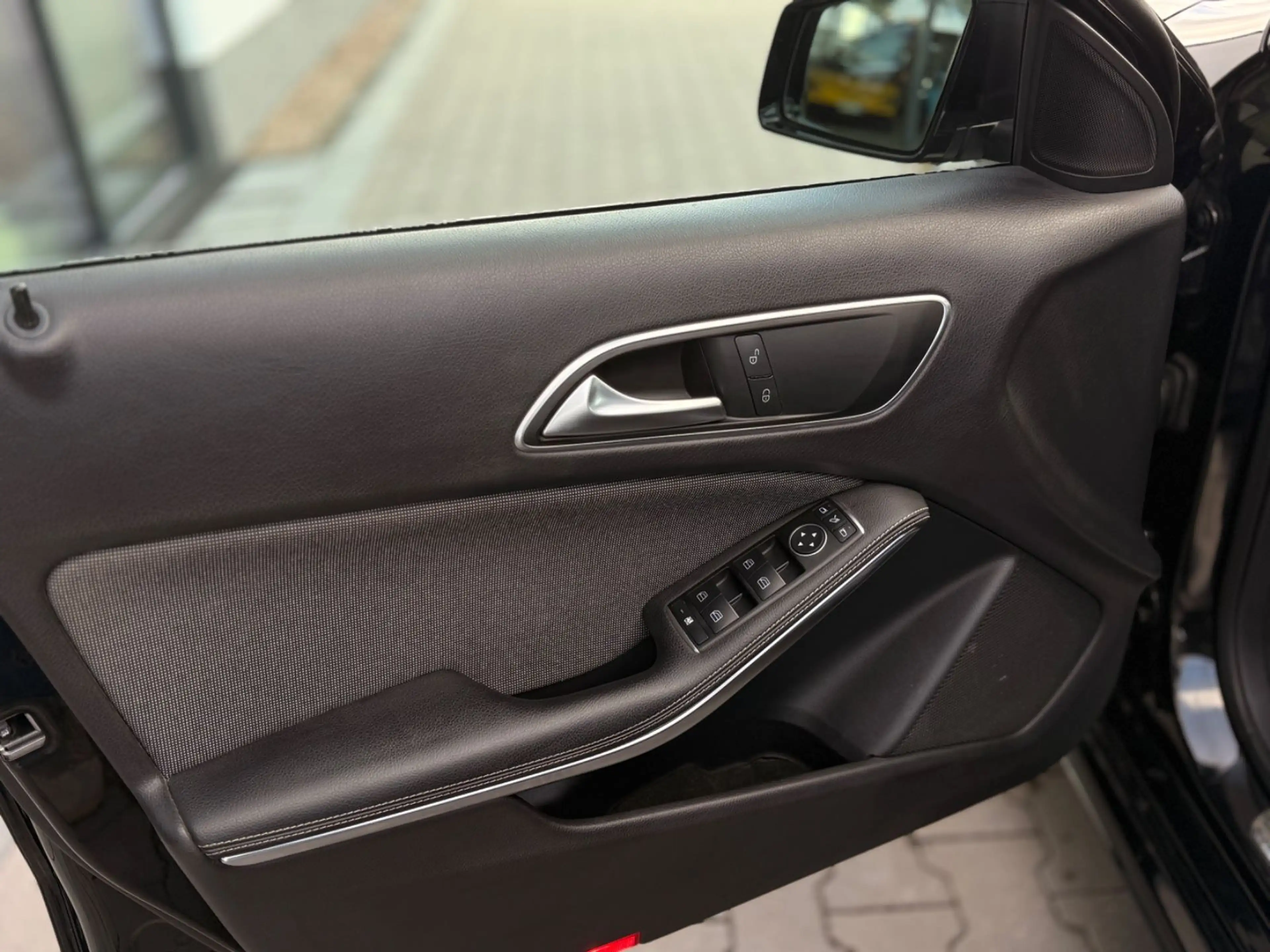 Mercedes-Benz A 220 CDI Aut. BlueEfficiency Klima Kamera Xenon — photo 6