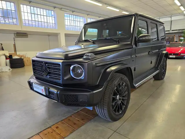 Mercedes-Benz G G 500 V8 AMG Line 422cv auto