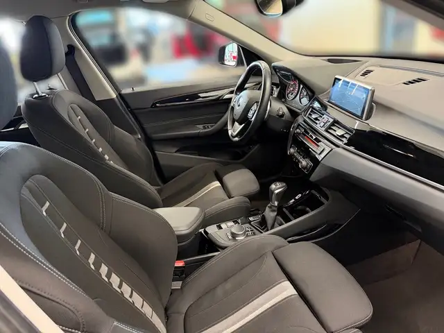 BMW X1 view 12