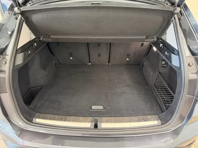 BMW X1 view 10