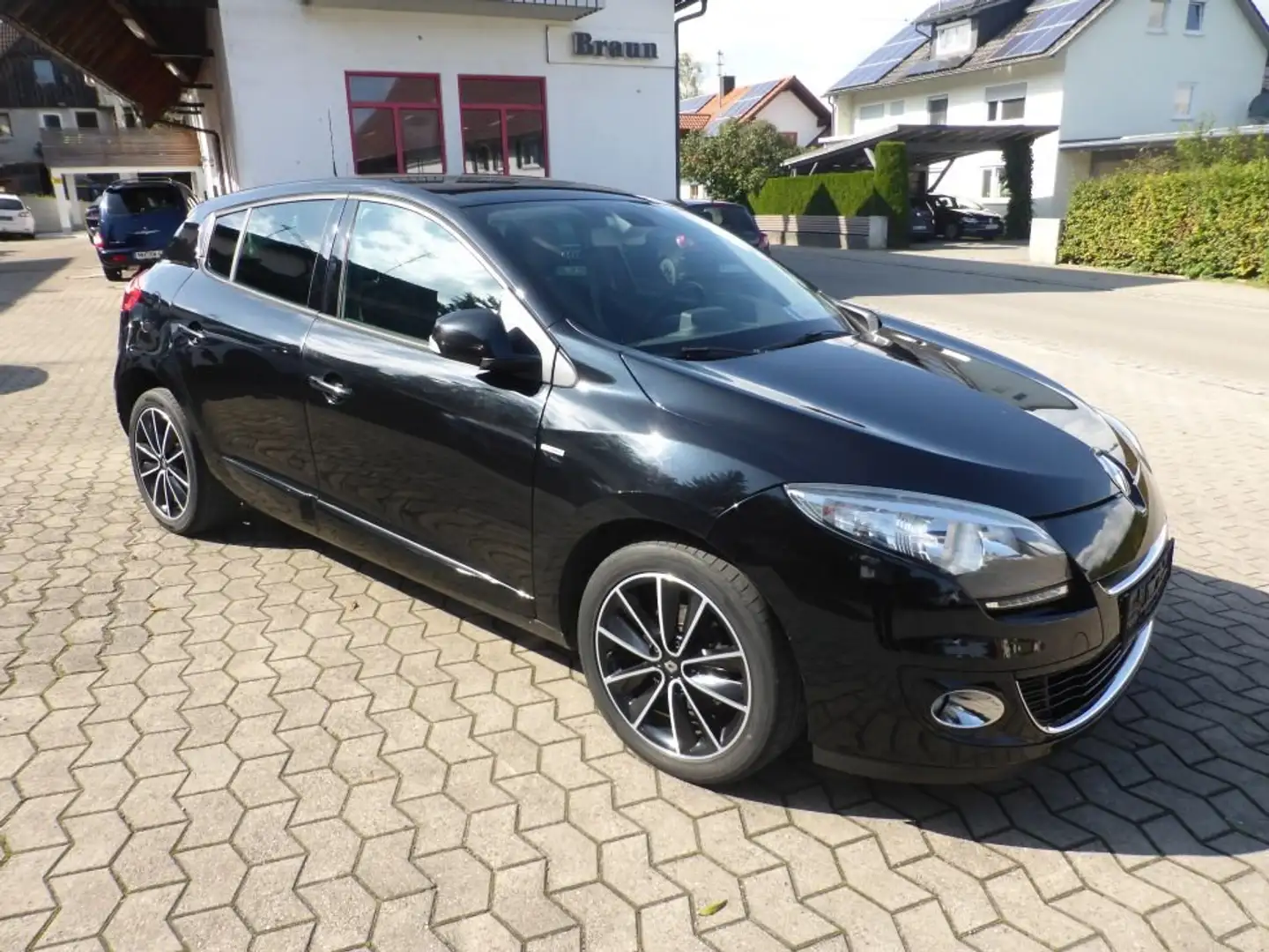 Renault Megane BOSE Schwarz - 1