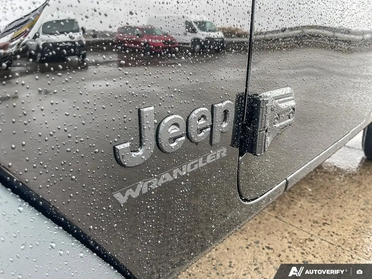 Jeep Wrangler снимка Jeep Wrangler