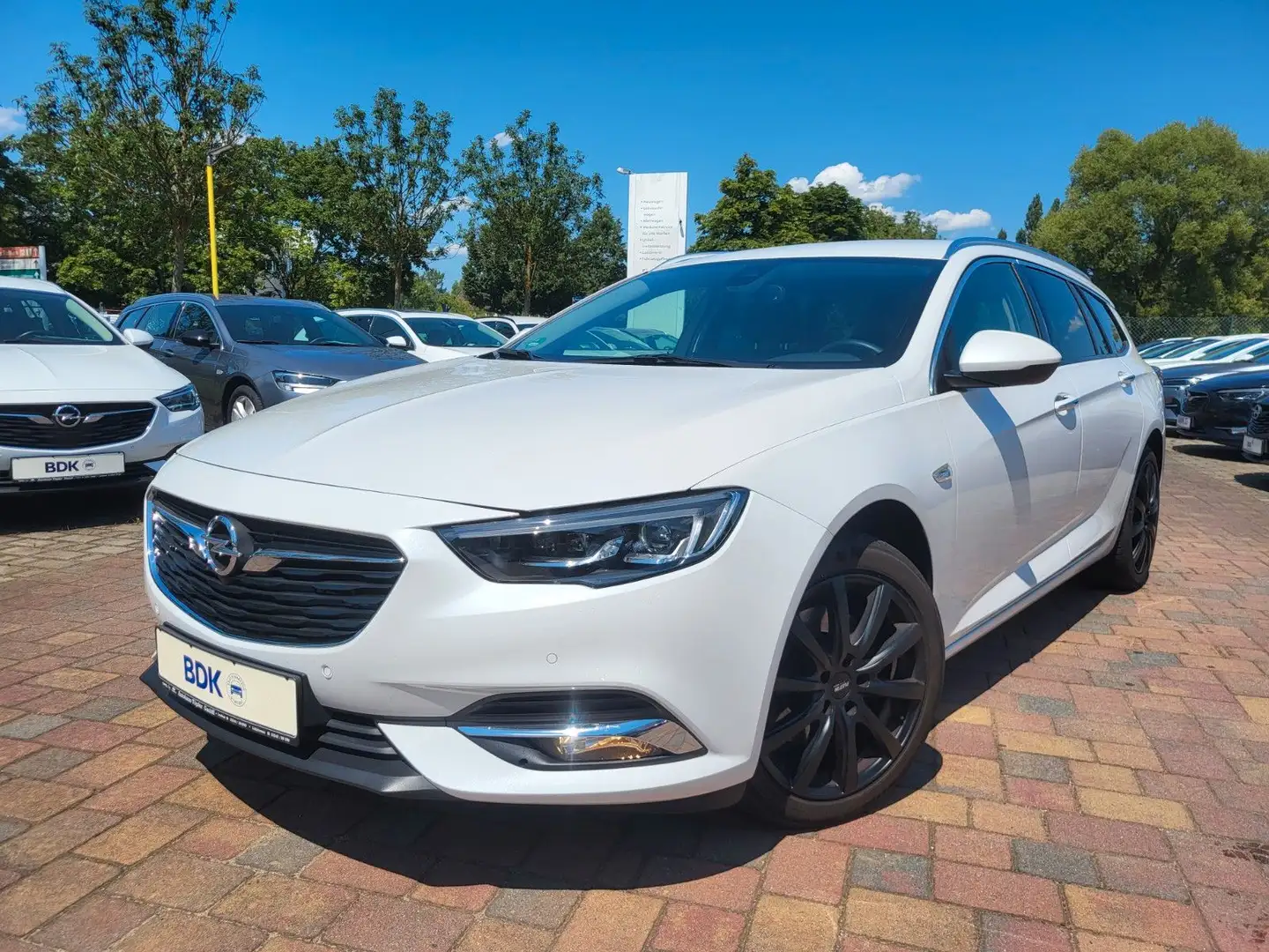 Opel Insignia B ST Innovation/Kamera/Matrix/AGR-Sitze Weiß - 2