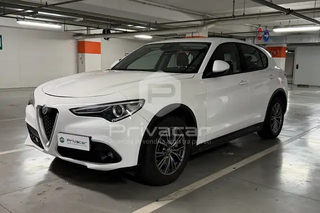 Alfa Romeo Stelvio Stelvio 2.2 Turbodiesel 210 CV AT8 Q4 Super