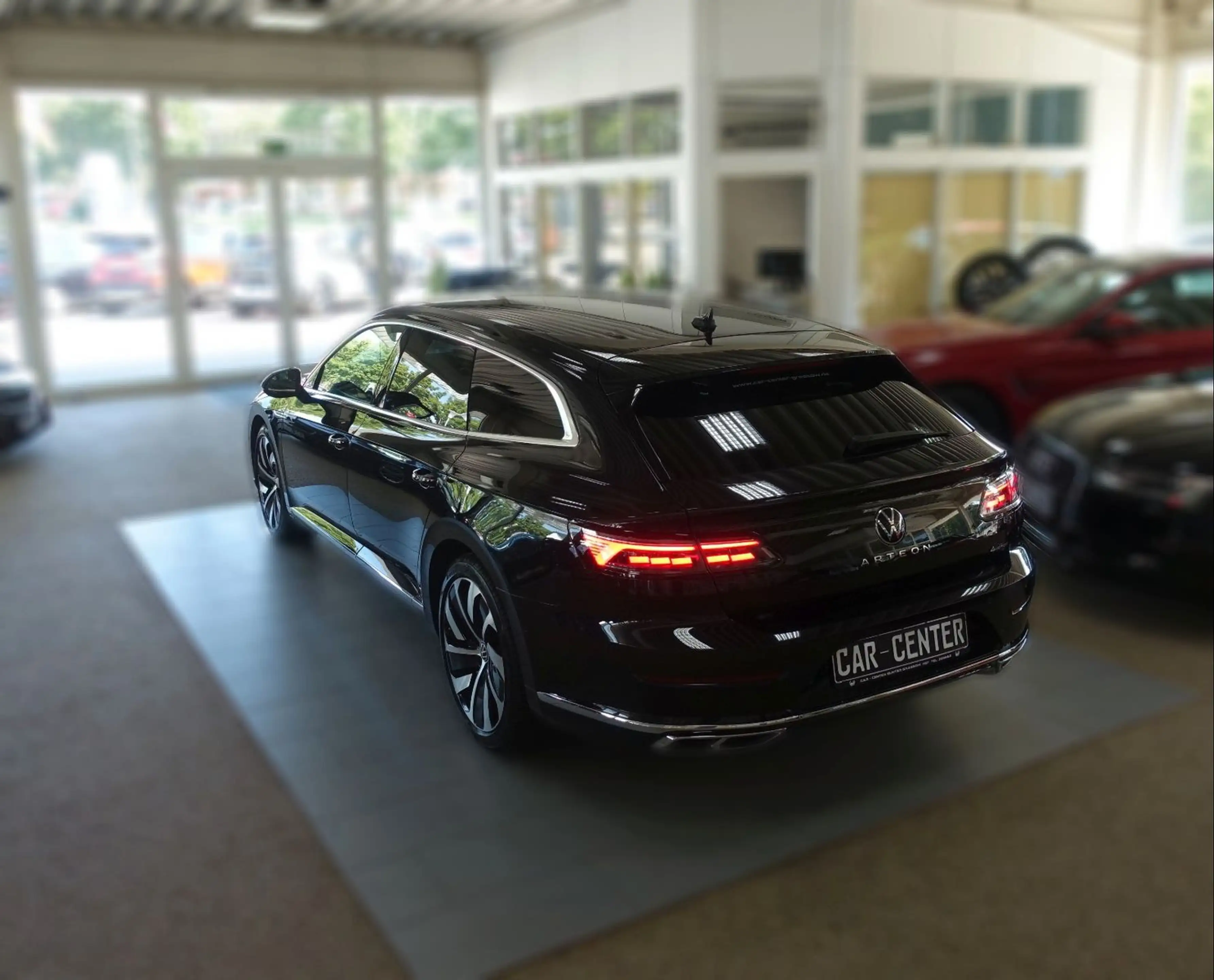 Volkswagen Arteon Shooting Brake R-Line 4Motion; Sthz AHK.. — photo 10