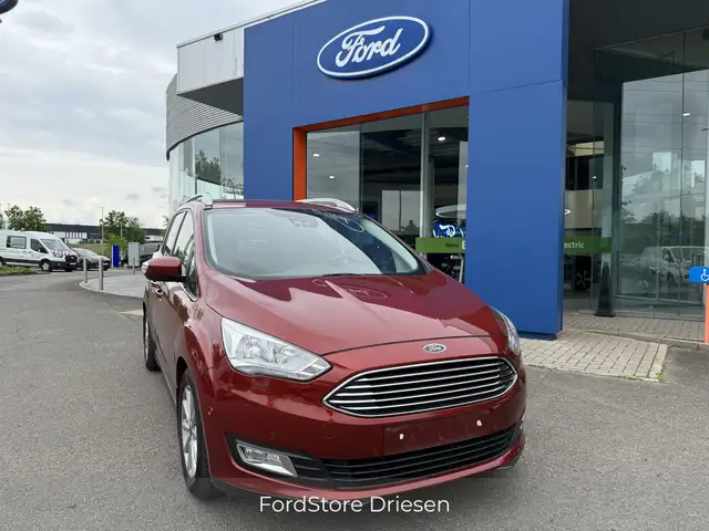 Ford Grand C-Max Titanium 1.0i 125pk